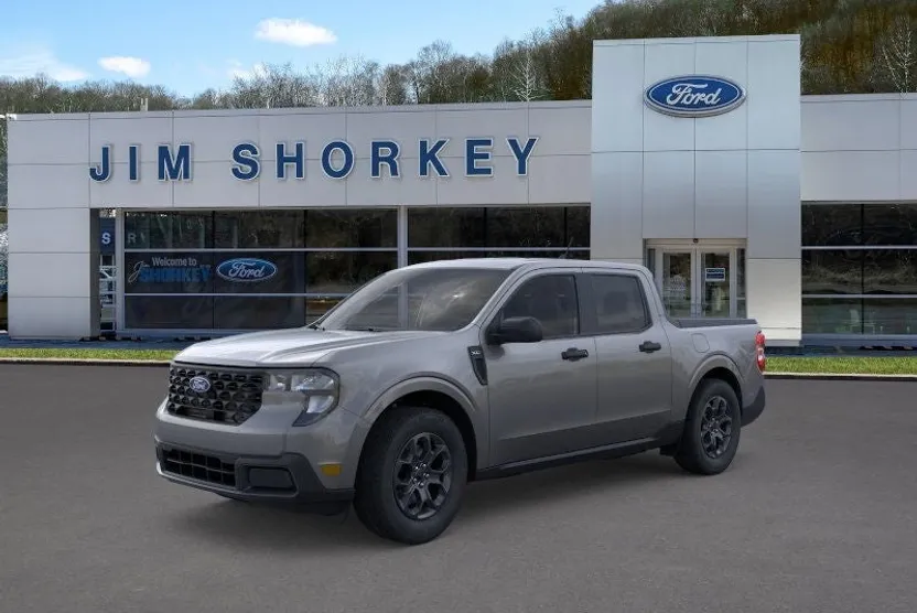 2025 Ford Maverick XLT photo 1