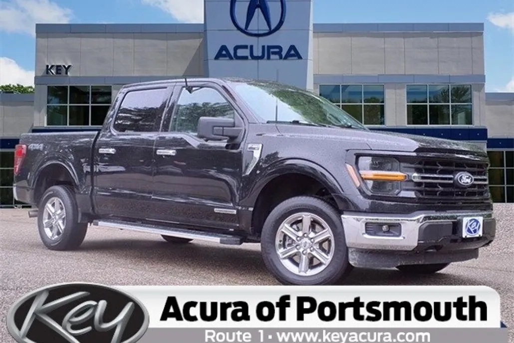 2024 Ford F-150 XLT photo 1