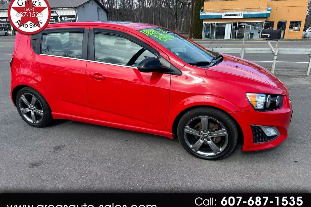 2016 Chevrolet Sonic RS photo 1