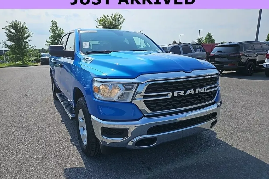 2024 Ram 1500 Big Horn photo 1
