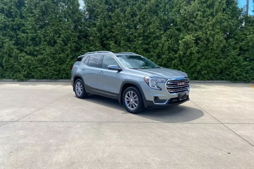2024 Gmc Terrain SLT photo 1
