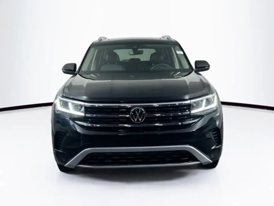 2022 Volkswagen Atlas SEL photo 1