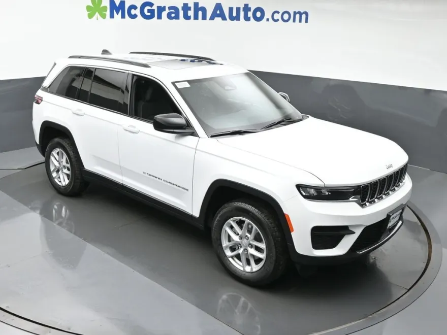 2025 Jeep Grand Cherokee Laredo X photo 1