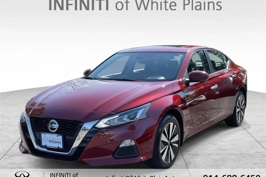 2021 Nissan Altima 2.5 SV photo 1