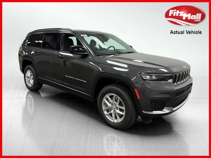 2025 Jeep Grand Cherokee Laredo photo 1