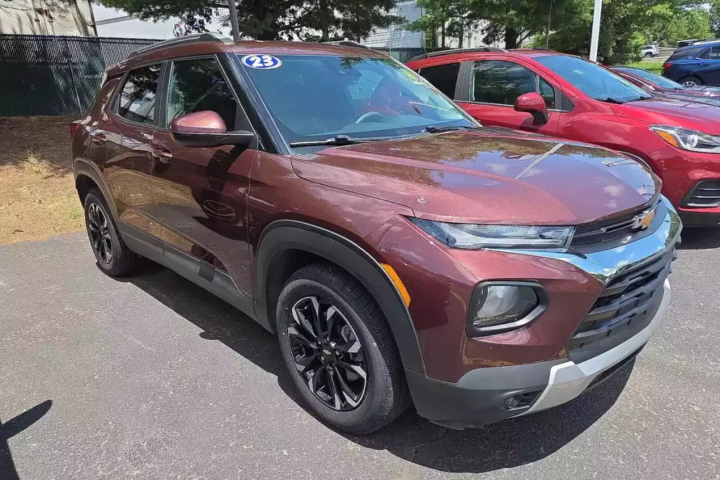 2023 Chevrolet Trailblazer LT photo 1