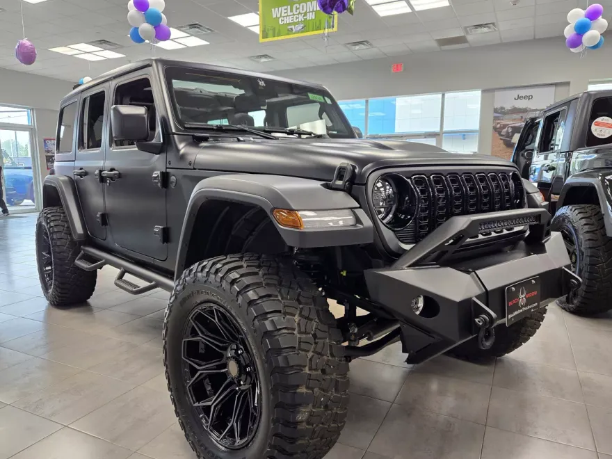 2025 Jeep Wrangler photo 1