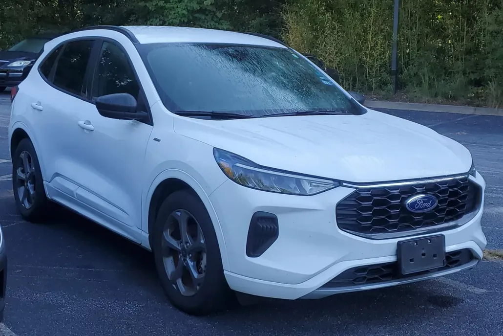 2023 Ford Escape ST-Line photo 1