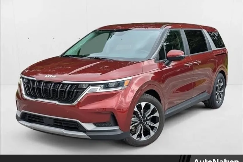 2024 Kia Carnival EX photo 1