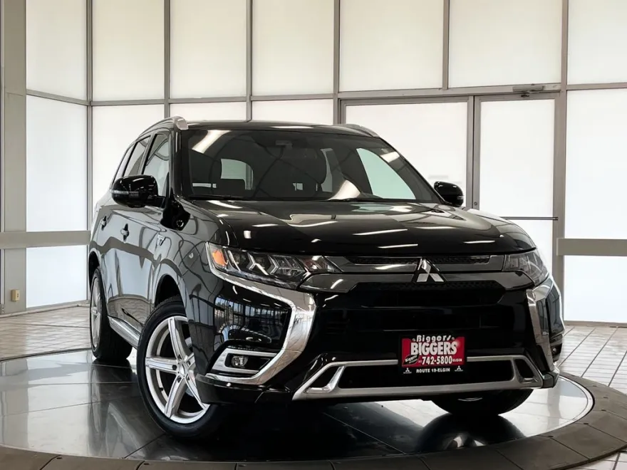 2022 Mitsubishi Outlander PHEV GT photo 1
