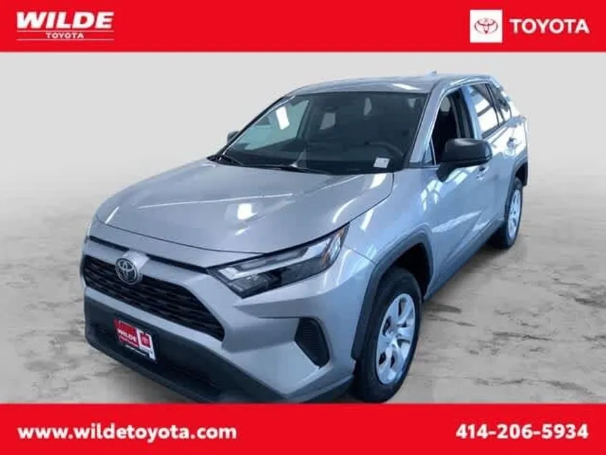 2024 Toyota RAV4 LE photo 1