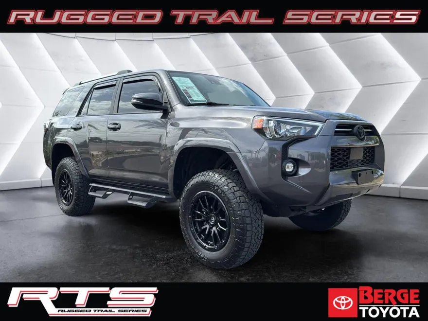 2023 Toyota 4Runner SR5 Premium photo 1