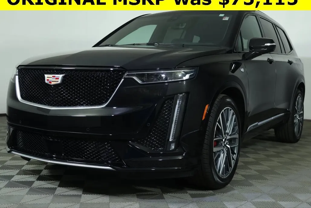 2024 Cadillac XT6 Sport photo 1