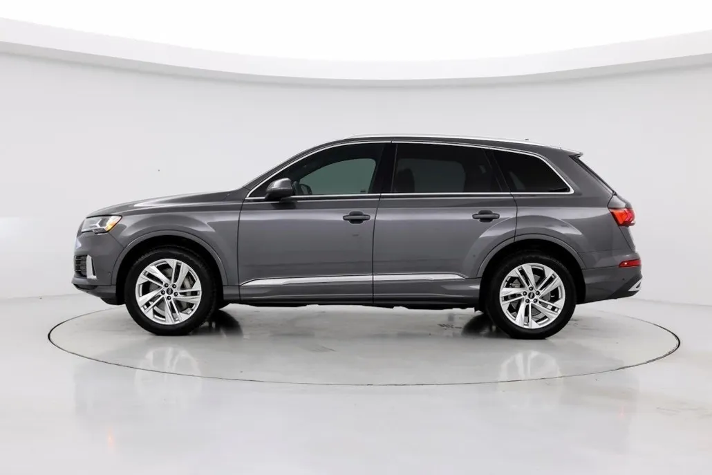 2021 Audi Q7 55 Premium Plus photo 1