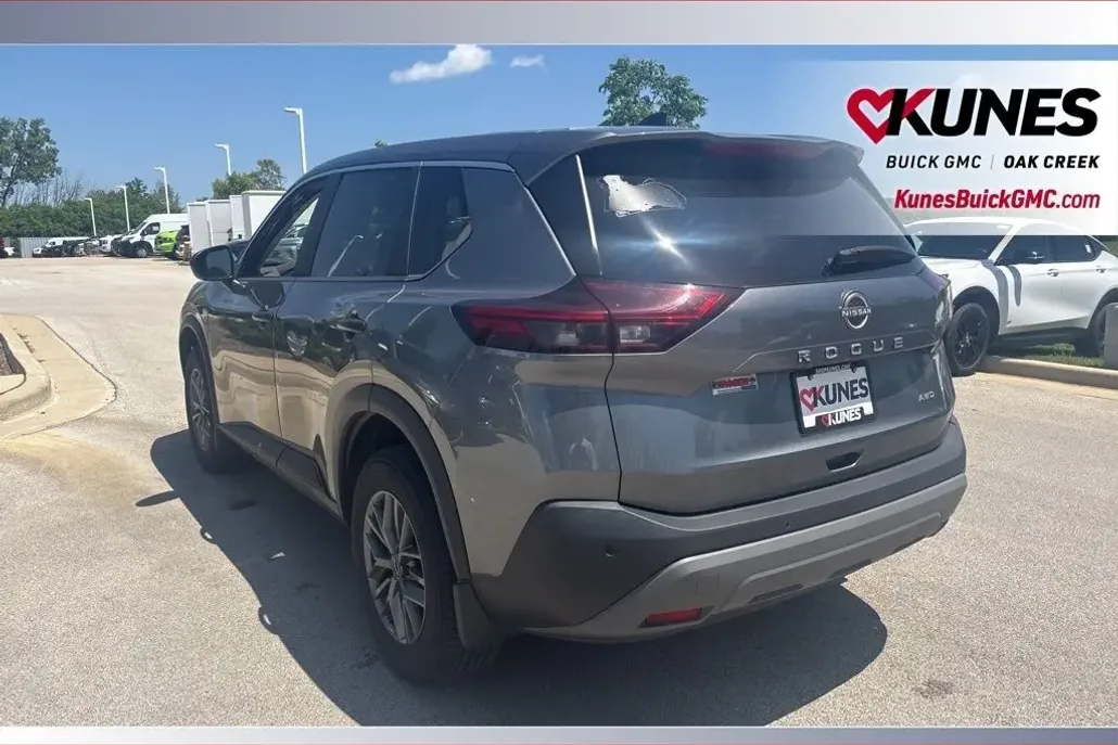 2023 Nissan Rogue S photo 1