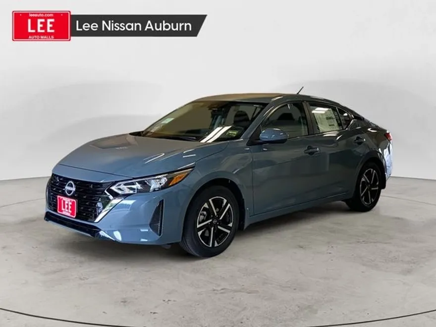 2025 Nissan Sentra SV photo 1