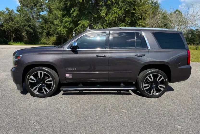 2016 Chevrolet Tahoe LTZ photo 1