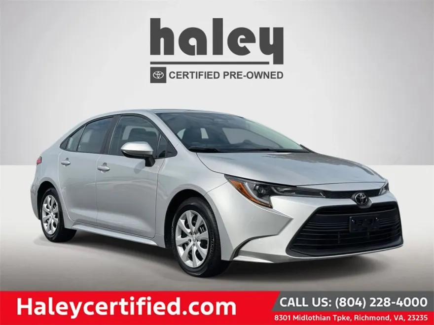 2024 Toyota Corolla LE photo 1