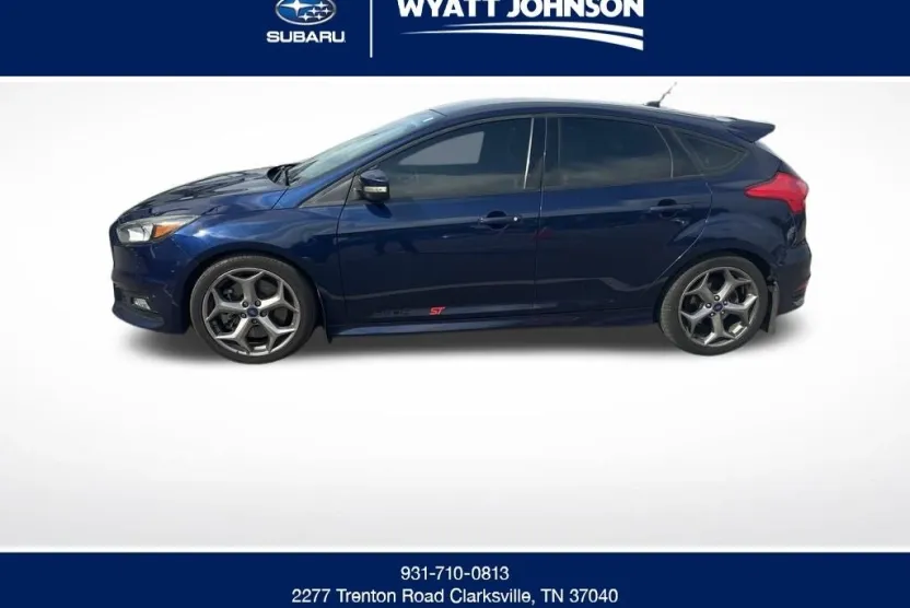 2017 Ford Focus ST photo 1