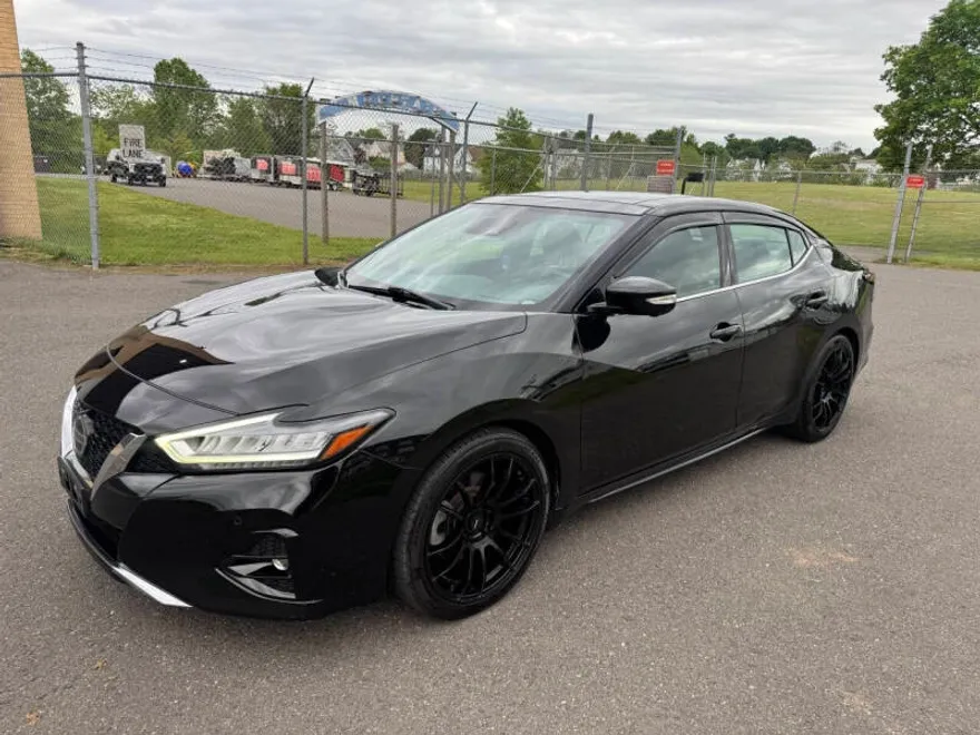 2020 Nissan Maxima SR photo 1