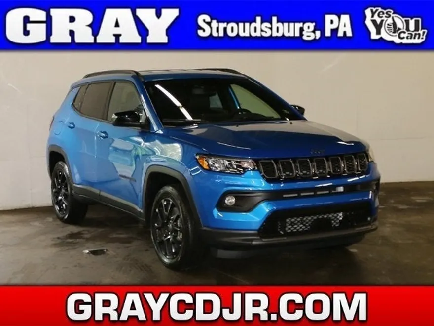 2025 Jeep Compass Latitude photo 1