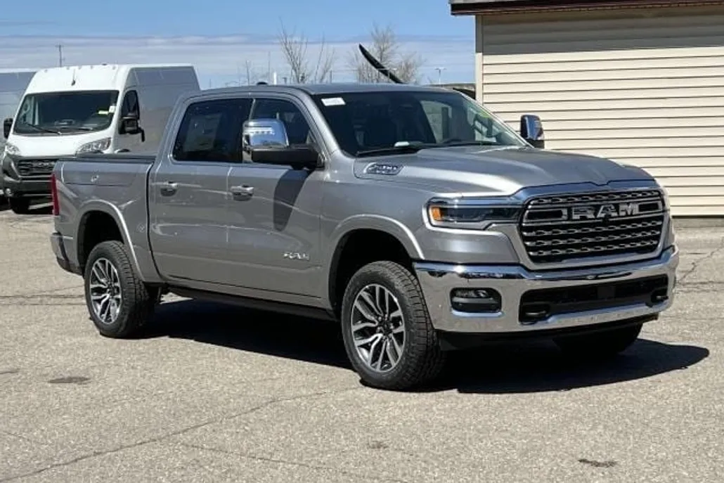 2025 Ram 1500 Limited photo 1