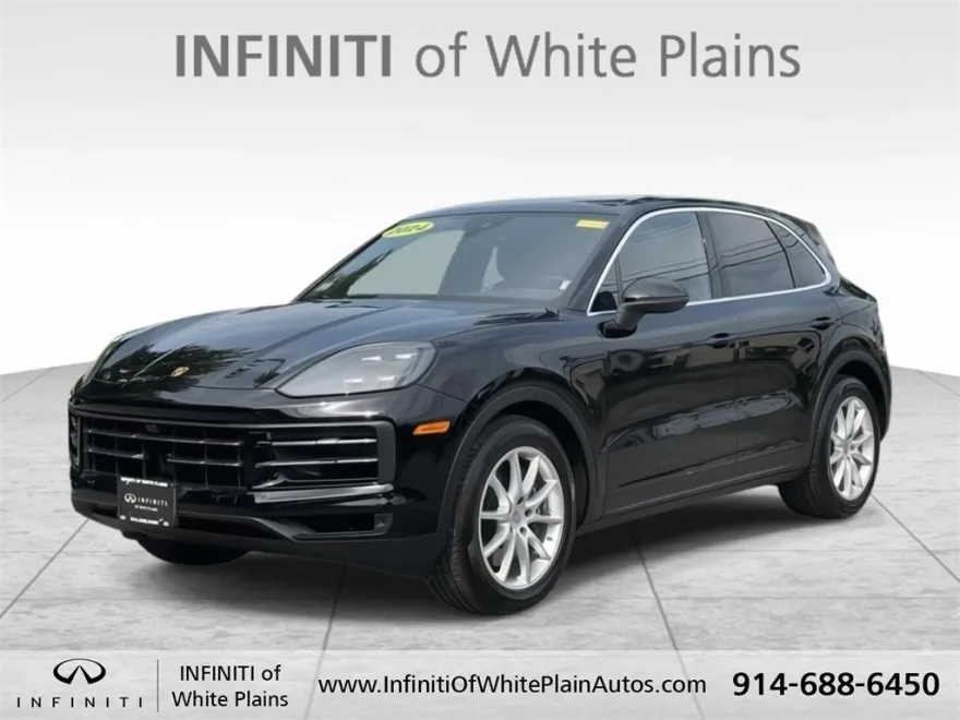 2024 Porsche Cayenne Base photo 1
