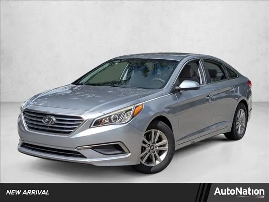 2016 Hyundai Sonata SE photo 1
