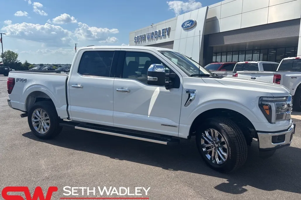 2025 Ford F-150 Lariat photo 1