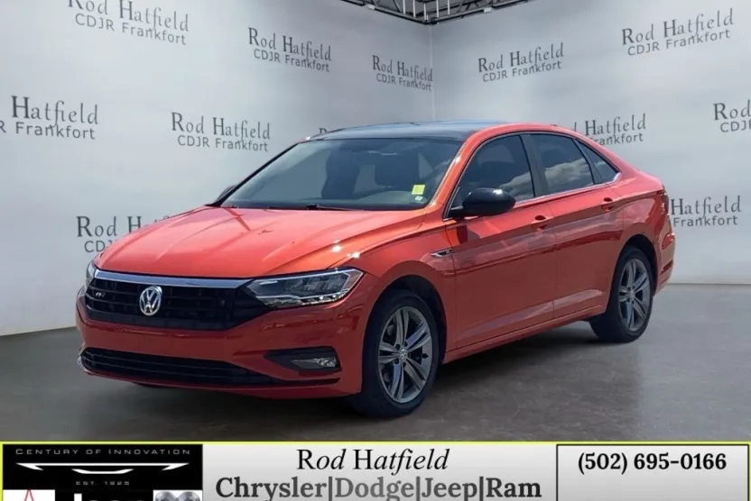 2019 Volkswagen Jetta 1.4T R-Line photo 1