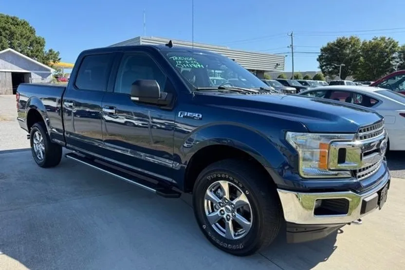 2019 Ford F-150 XLT photo 1