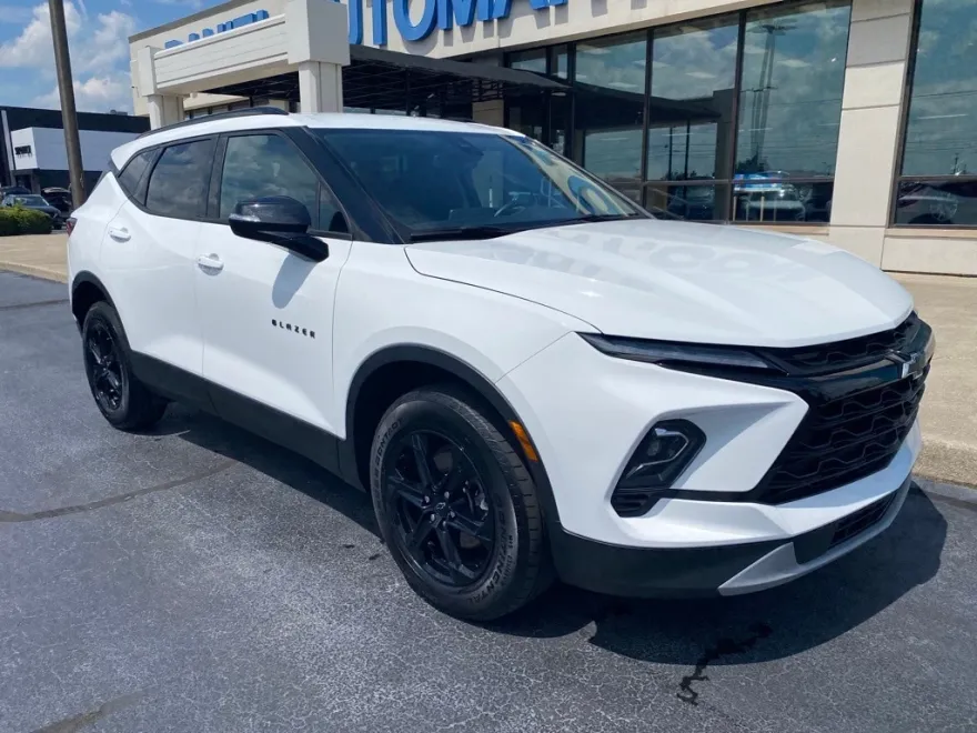2024 Chevrolet Blazer 3LT photo 1