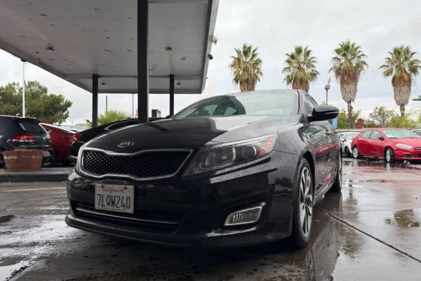 2015 Kia Optima SX Turbo photo 1