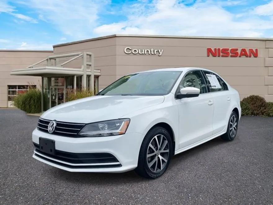2017 Volkswagen Jetta 1.4T SE photo 1