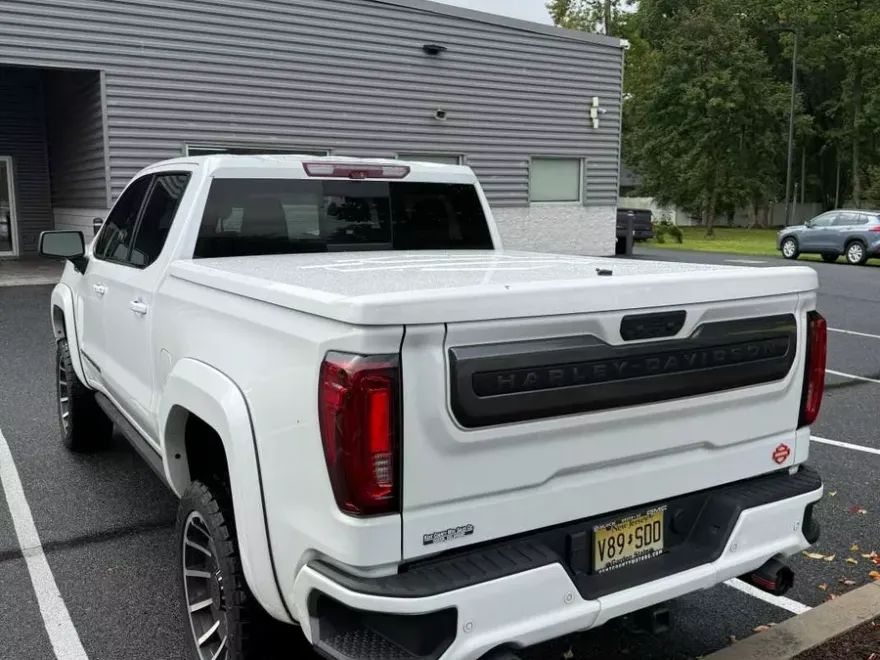 2022 Gmc Sierra 1500 AT4 photo 1