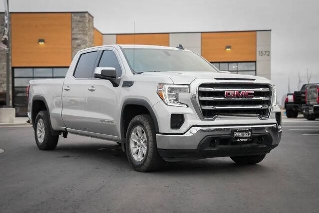 2021 Gmc Sierra 1500 SLE photo 1