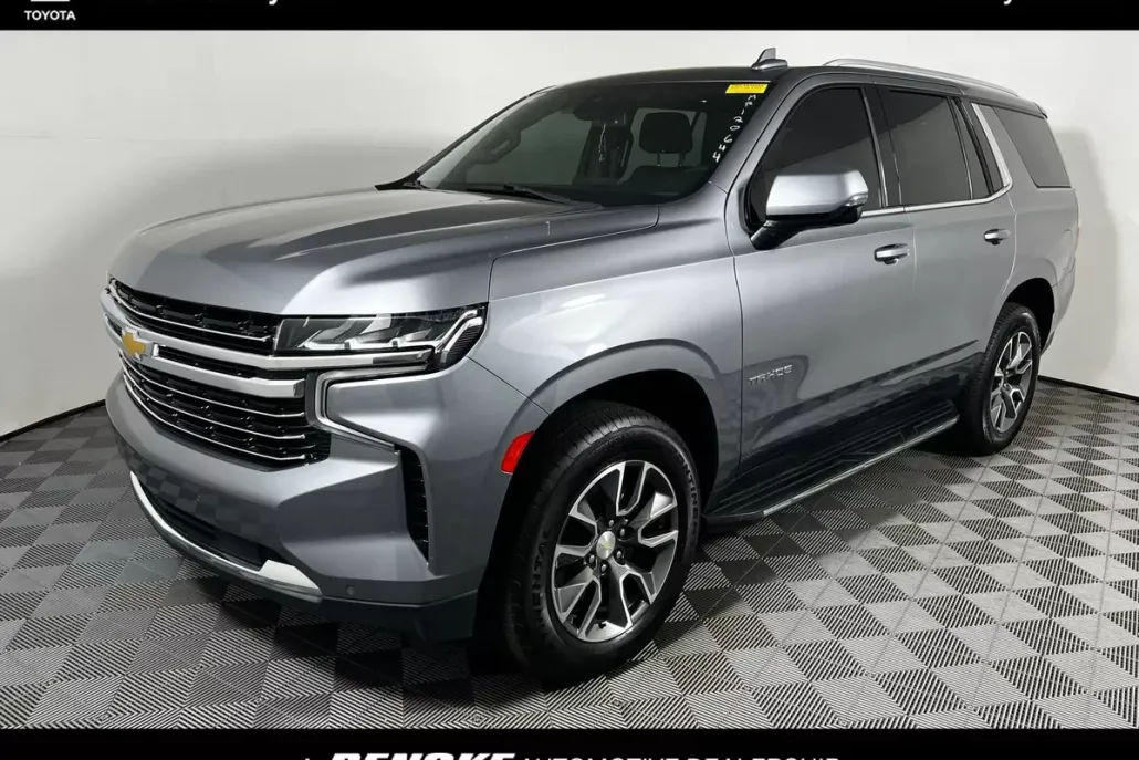 2021 Chevrolet Tahoe LT photo 1