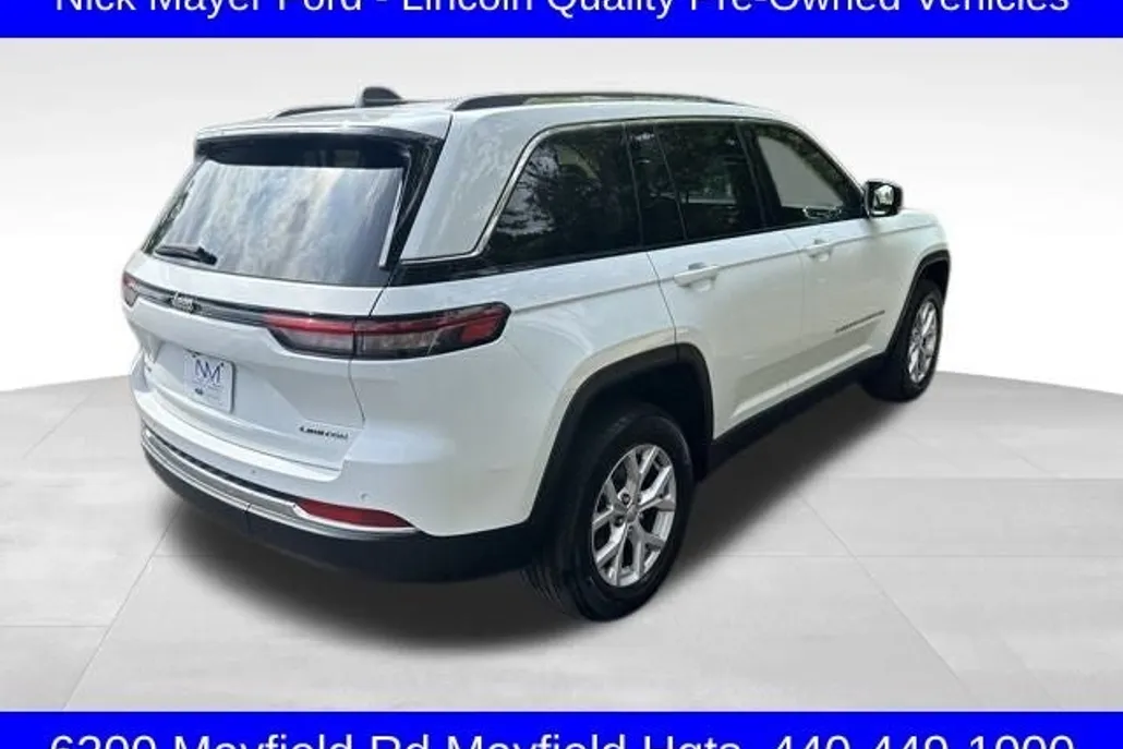 2022 Jeep Grand Cherokee Limited photo 1