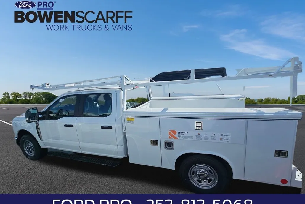 2023 Ford F-250 XL photo 1