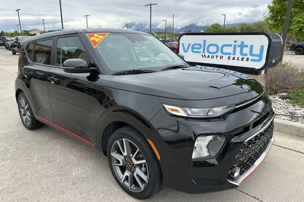 2021 Kia Soul GT-Line photo 1