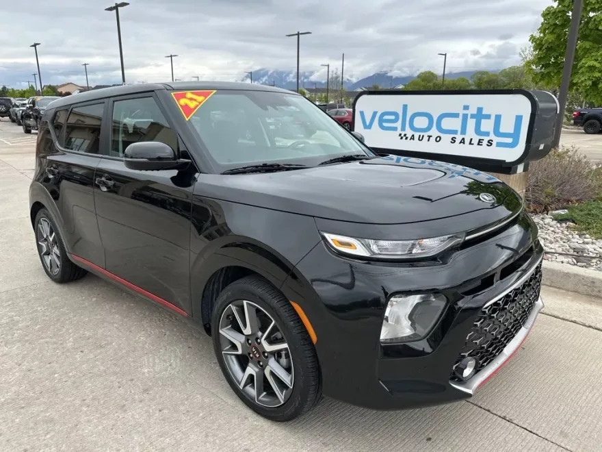 2021 Kia Soul GT-Line photo 1