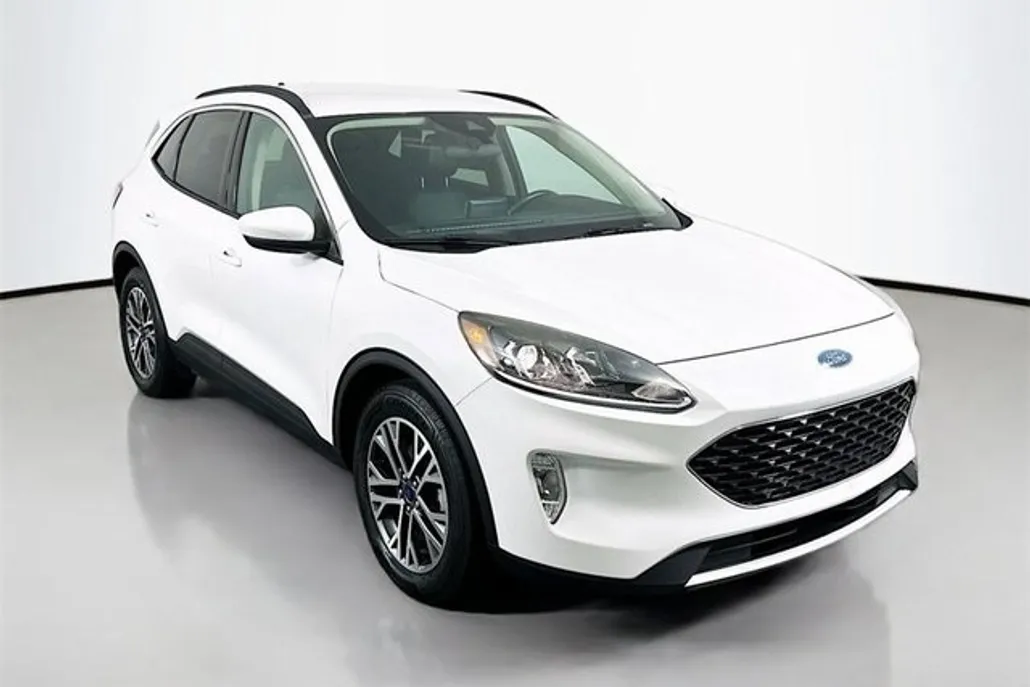 2020 Ford Escape SEL photo 1