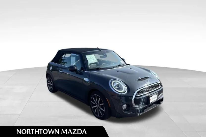 2019 Mini Cooper Convertible S photo 1
