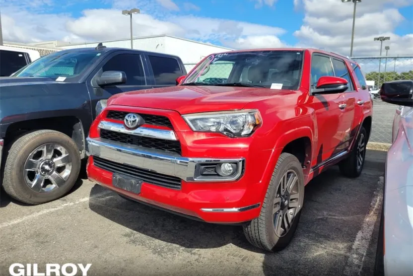 2016 Toyota 4Runner Limited photo 1