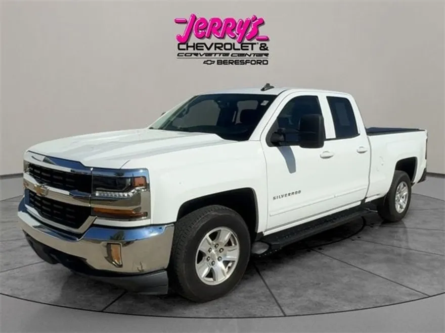 2018 Chevrolet Silverado 1500 LT photo 1