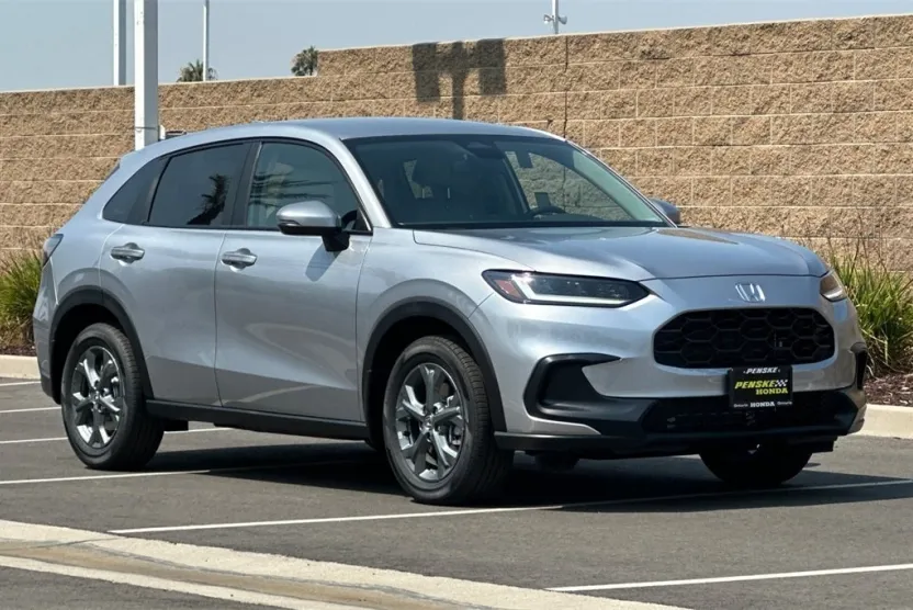 2026 Honda HR-V 2WD LX photo 1