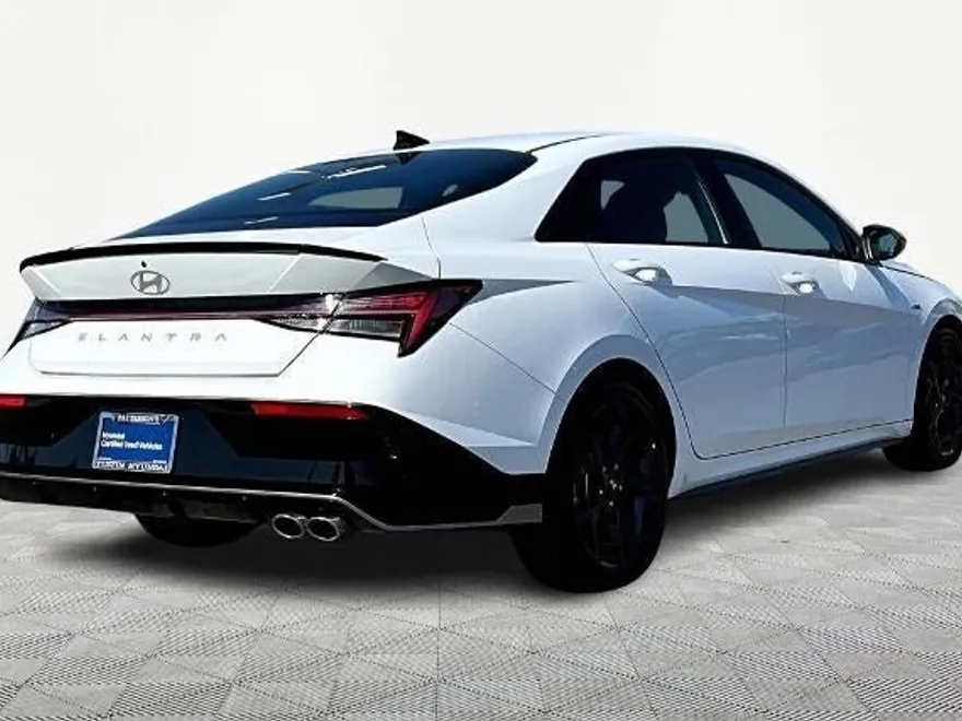 2025 Hyundai Elantra N Line photo 1