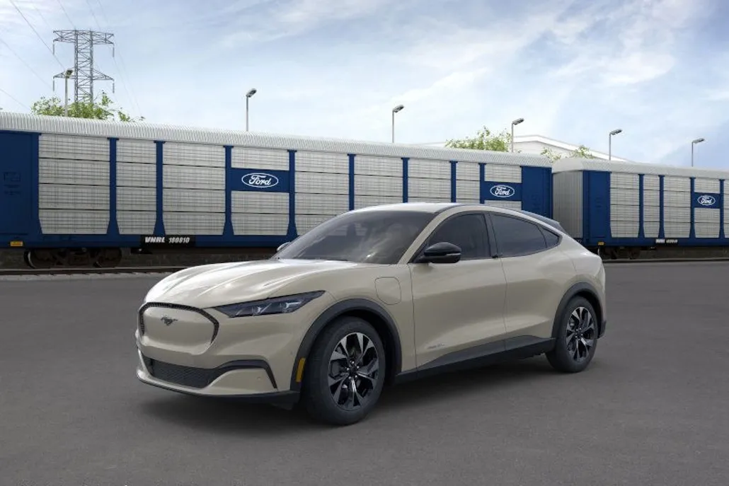 2025 Ford Mustang Mach-E Select photo 1