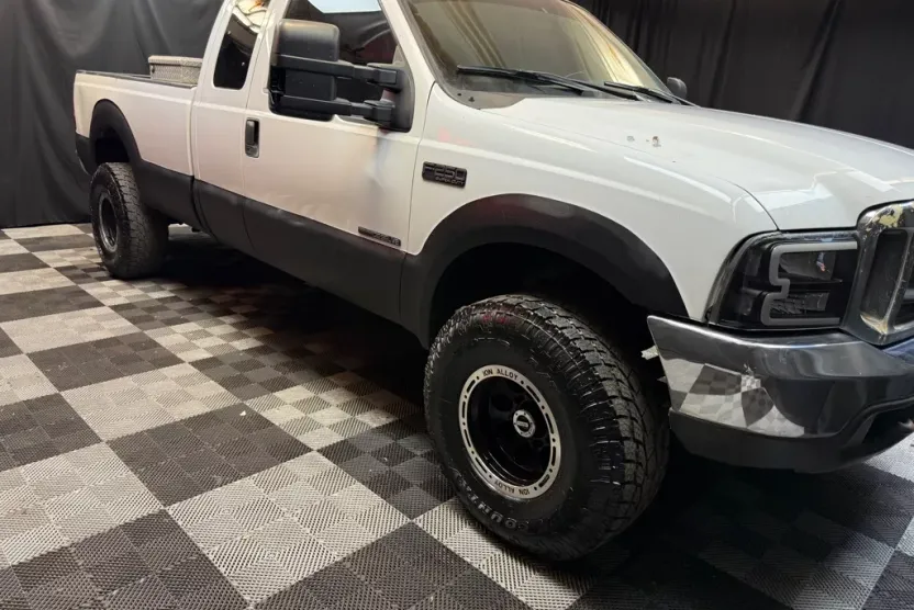 1999 Ford F-250 photo 1