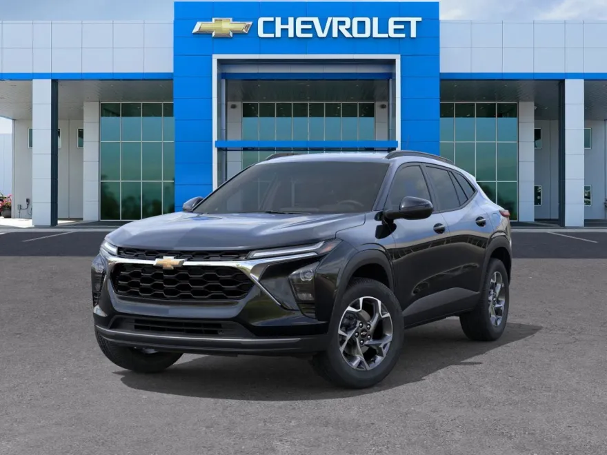 2026 Chevrolet Trax LT photo 1
